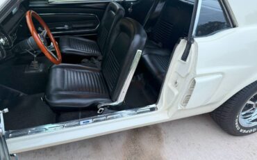 Ford-mustang-coupe-1967-white-2