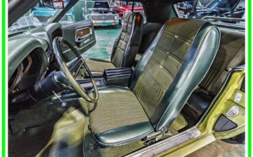 Ford-mustang-grande-1970-30