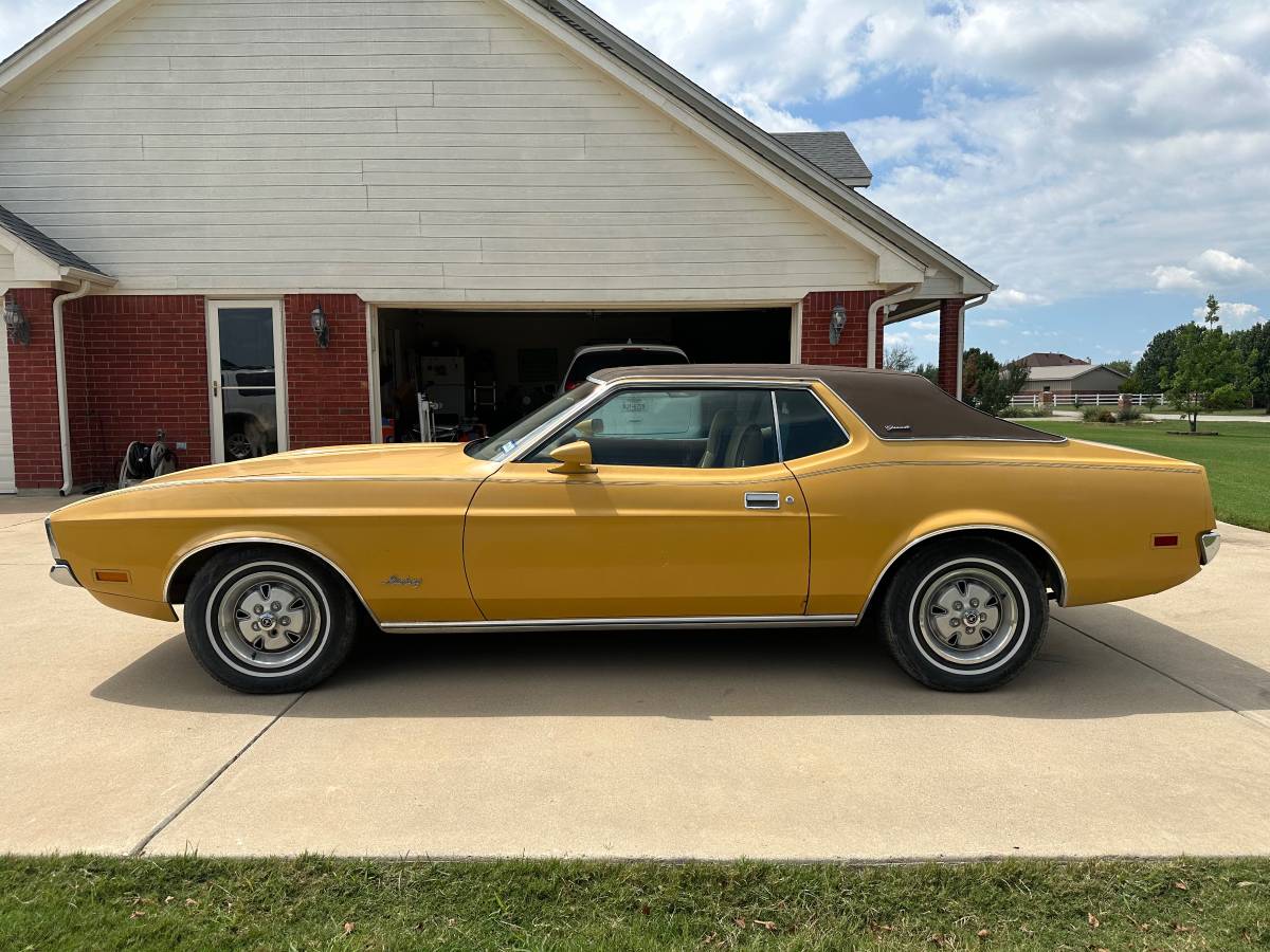 Ford-mustang-grande-1972-1