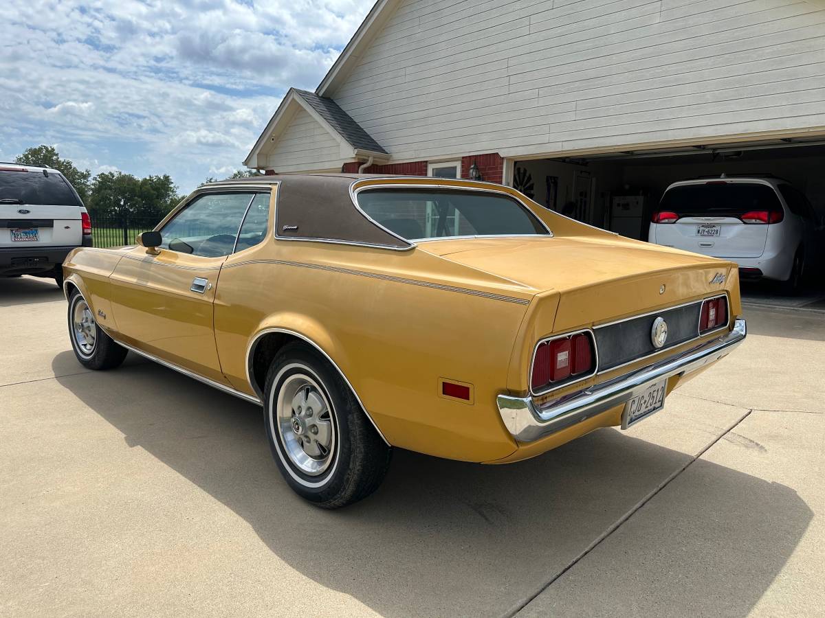 Ford-mustang-grande-1972-2