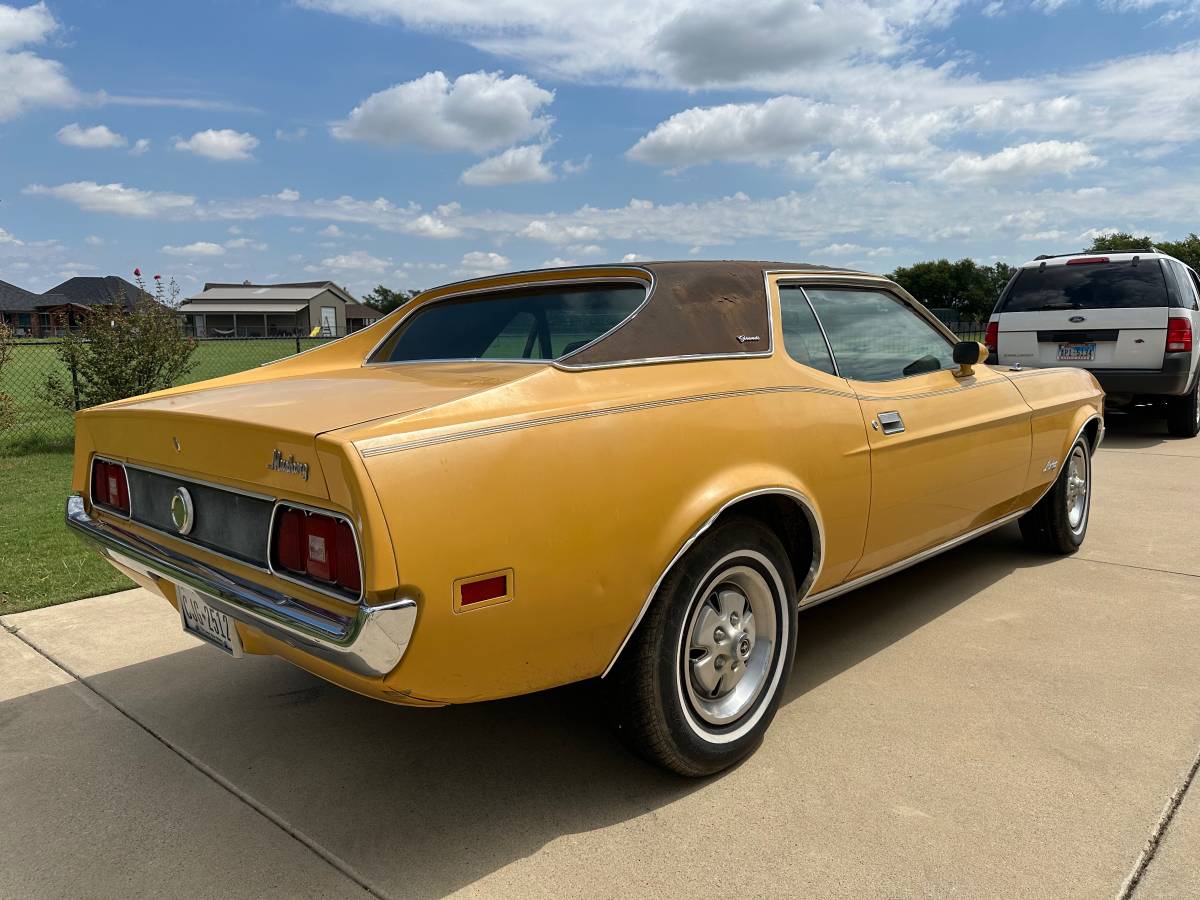 Ford-mustang-grande-1972-3