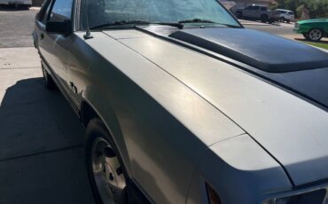 Ford-mustang-gt-1983-grey-7