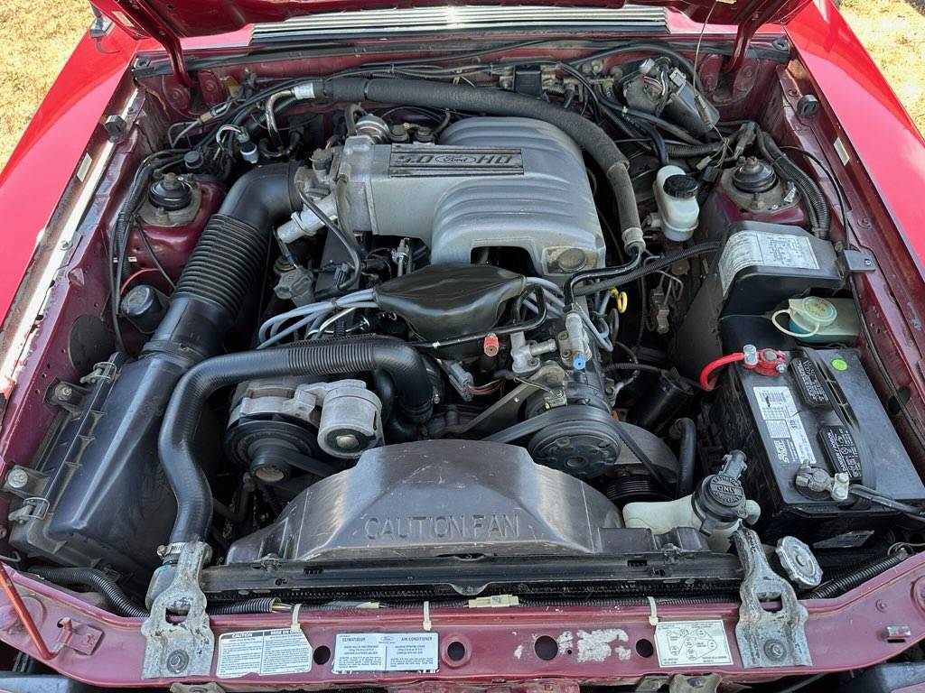 Ford-mustang-gt-1987-red-13