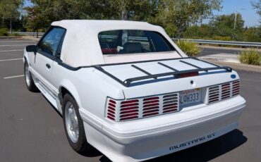 Ford-mustang-gt-1991-6