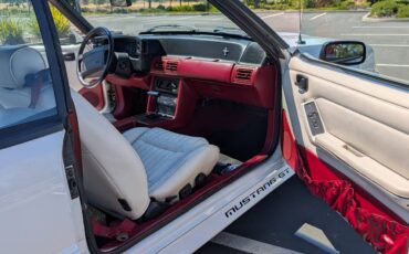 Ford-mustang-gt-1991-9