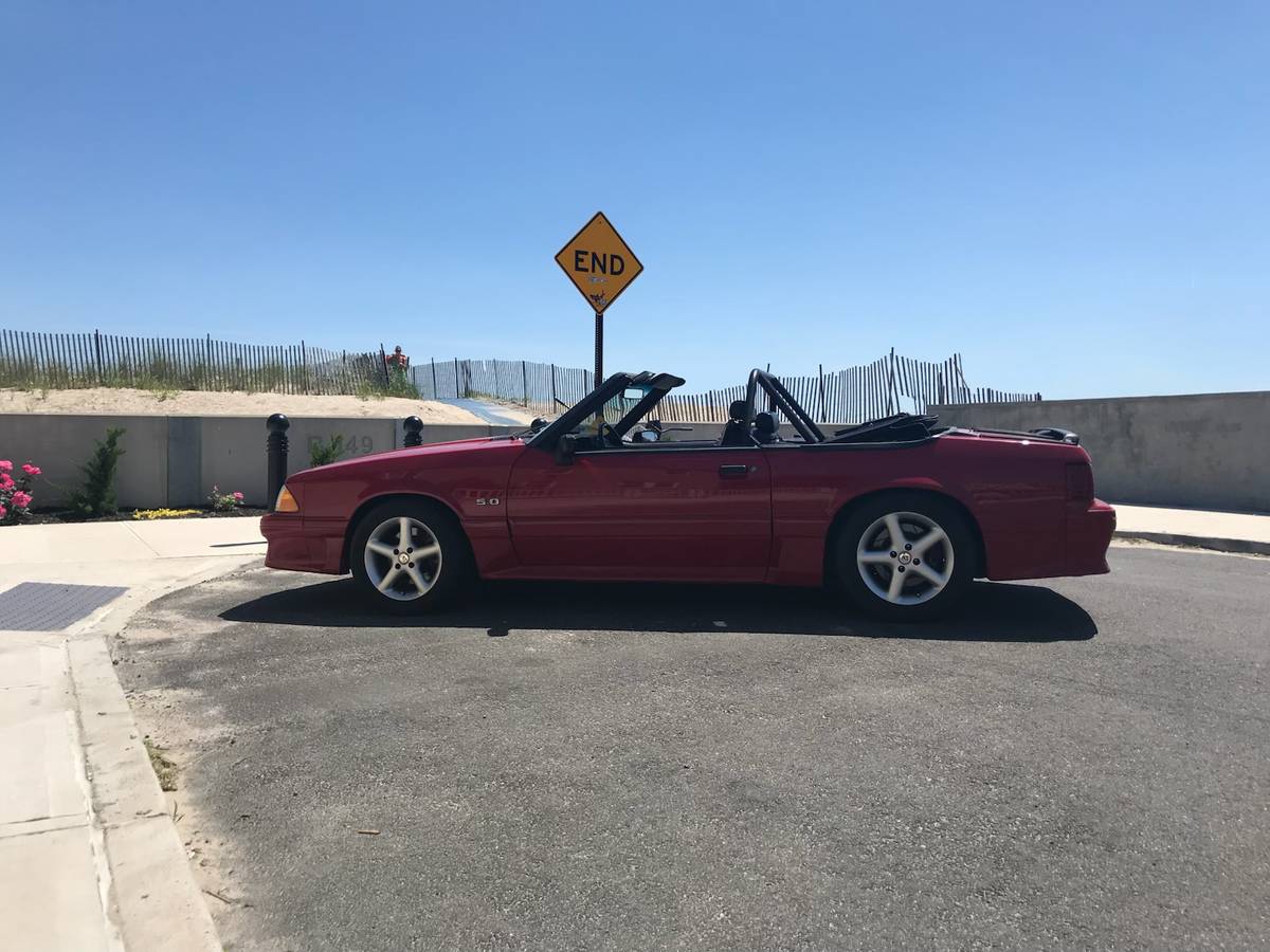 Ford-mustang-gt-1992-red