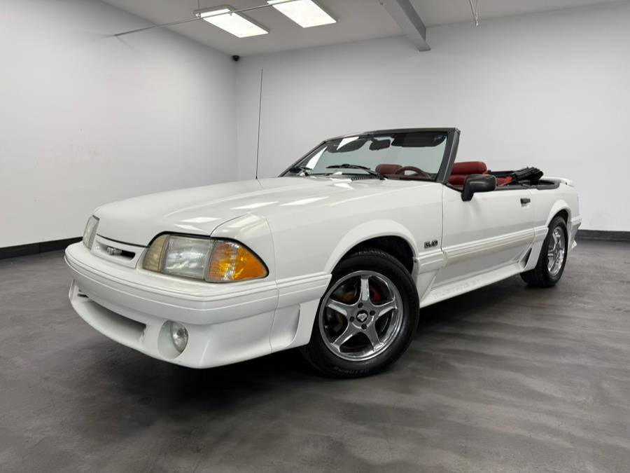 Ford-mustang-gt-1992-white