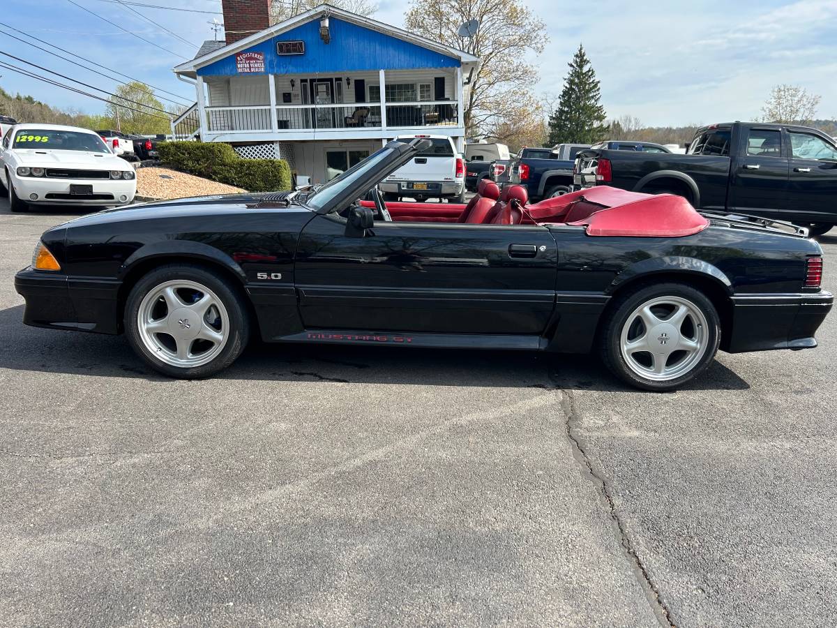 Ford-mustang-gt-5.0-1990-blue-1