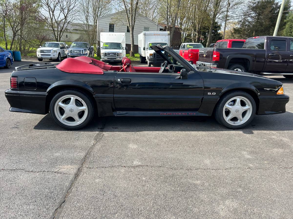Ford-mustang-gt-5.0-1990-blue-13