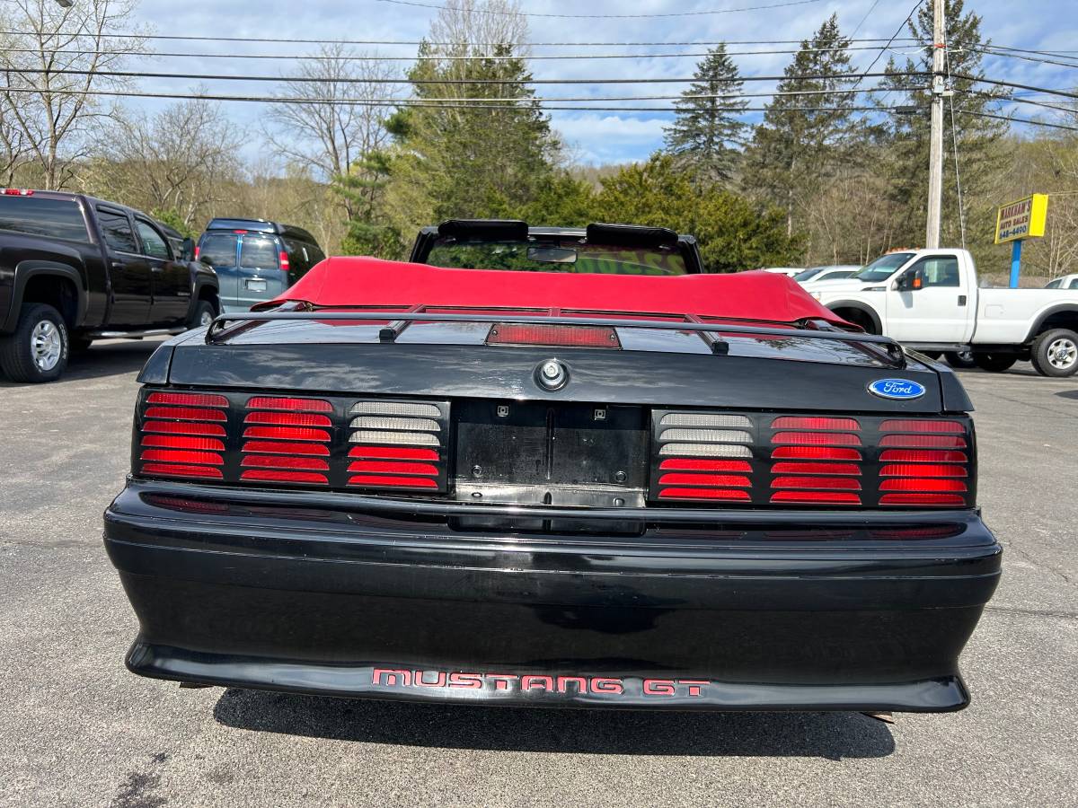 Ford-mustang-gt-5.0-1990-blue-3