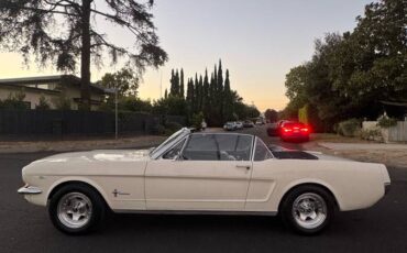 Ford-mustang-gt-convertible-1965-white-9
