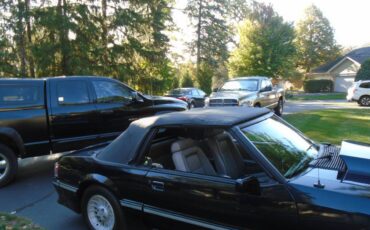 Ford-mustang-gt-convertible-1987-blue-12