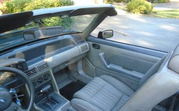 Ford-mustang-gt-convertible-1987-blue-4