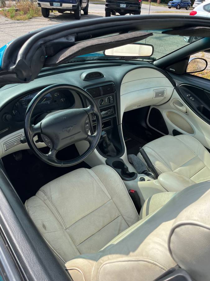 Ford-mustang-gt-convertible-1994-blue-4