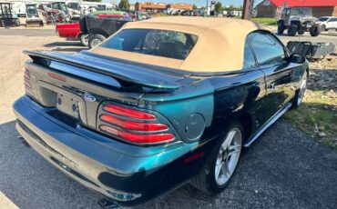 Ford-mustang-gt-convertible-1995-green-4
