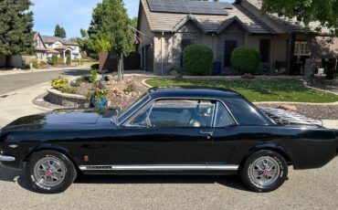 Ford-mustang-gt-coupe-1965-black-2