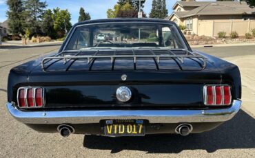 Ford-mustang-gt-coupe-1965-black-4