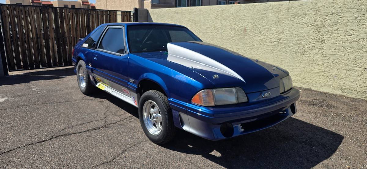 Ford-mustang-gt-coupe-1988-1