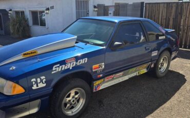 Ford-mustang-gt-coupe-1988