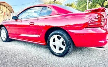Ford-mustang-gt-coupe-1995-red-11