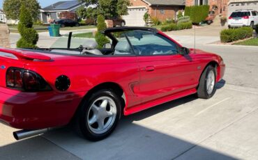 Ford-mustang-gt-premium-convertible-1994-red-1