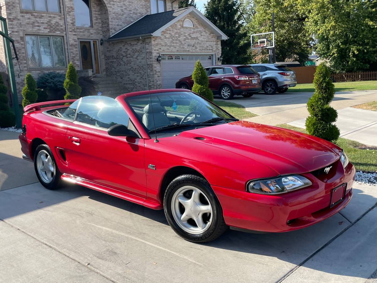 Ford-mustang-gt-premium-convertible-1994-red-10