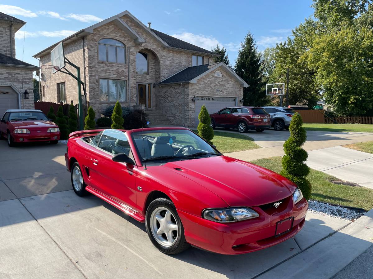 Ford-mustang-gt-premium-convertible-1994-red-12