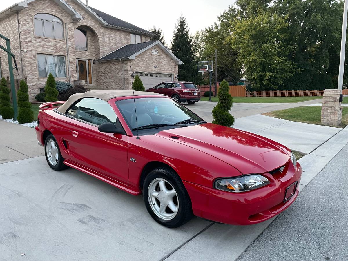 Ford-mustang-gt-premium-convertible-1994-red-13