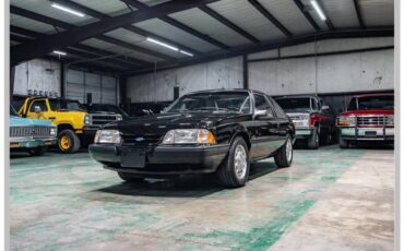 Ford-mustang-lx-1990-black