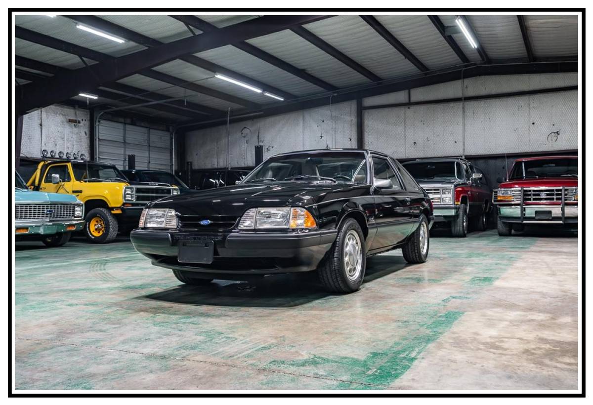 Ford-mustang-lx-1990-black-4
