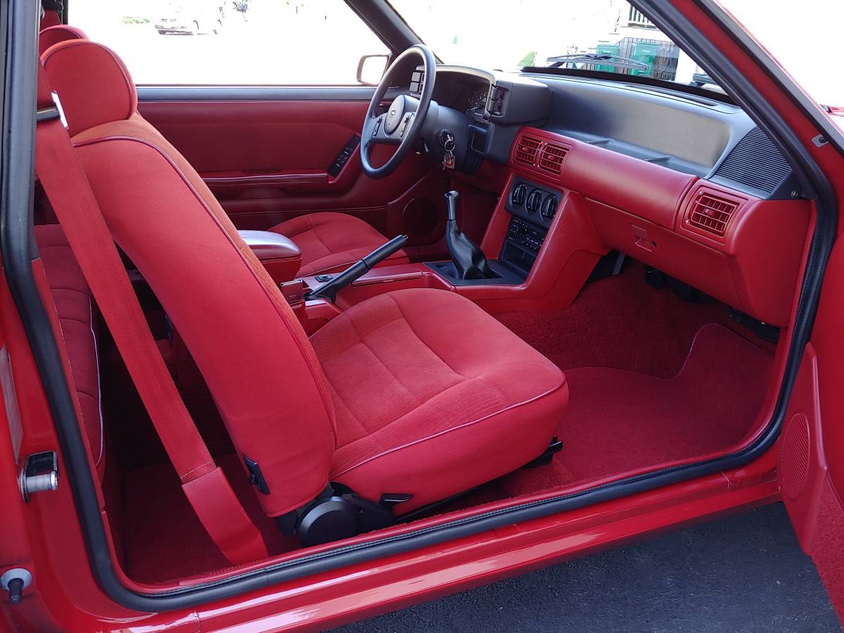 Ford-mustang-lx-5.0-1989-6