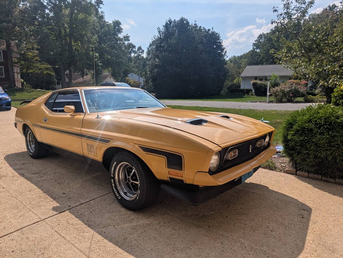 Ford-mustang-mach-1-1971-yellow-12