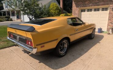 Ford-mustang-mach-1-1971-yellow-15
