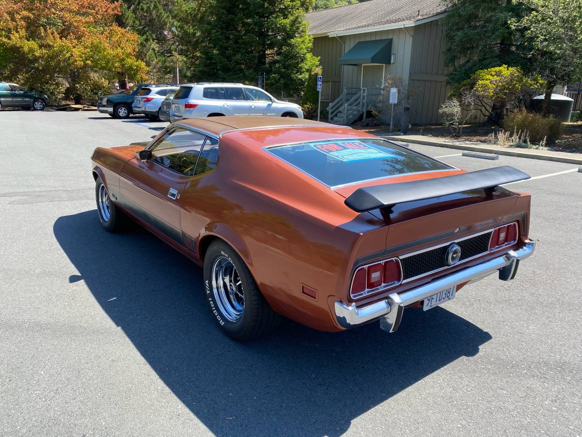 Ford-mustang-mach-1-1973-orange-2