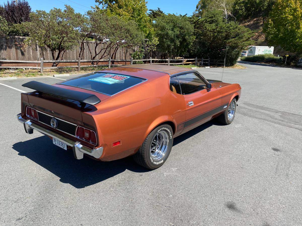 Ford-mustang-mach-1-1973-orange