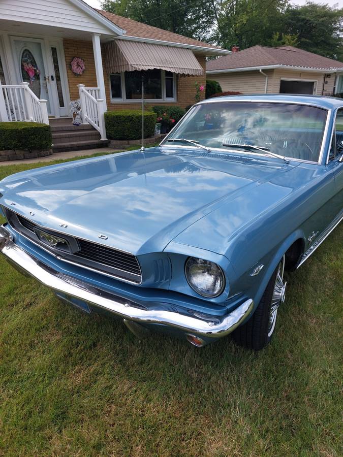 Ford-mustang-pony-package-1966-1