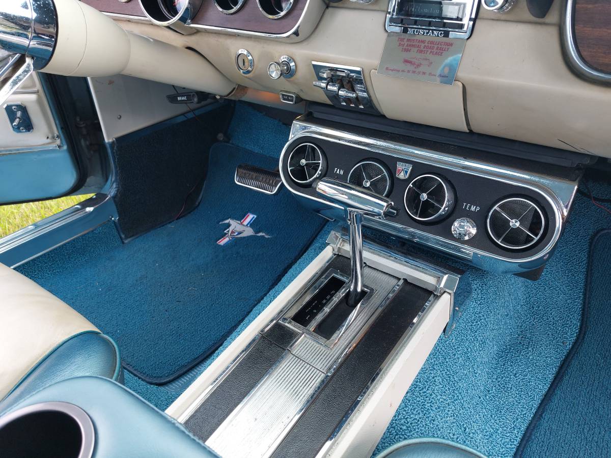 Ford-mustang-pony-package-1966-10