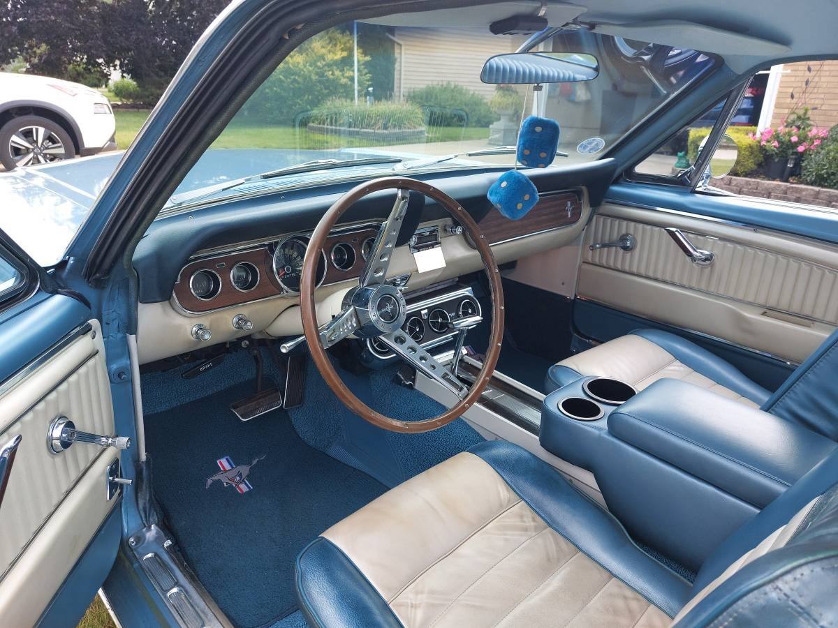 Ford-mustang-pony-package-1966-14