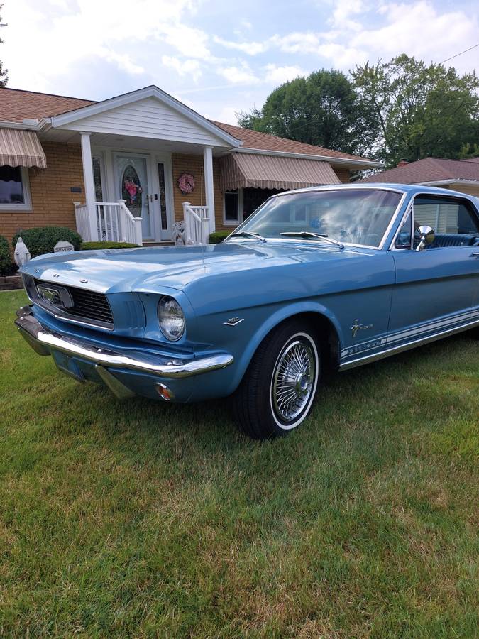 Ford-mustang-pony-package-1966-2