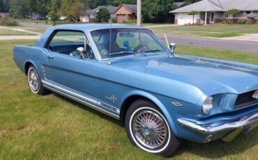 Ford-mustang-pony-package-1966