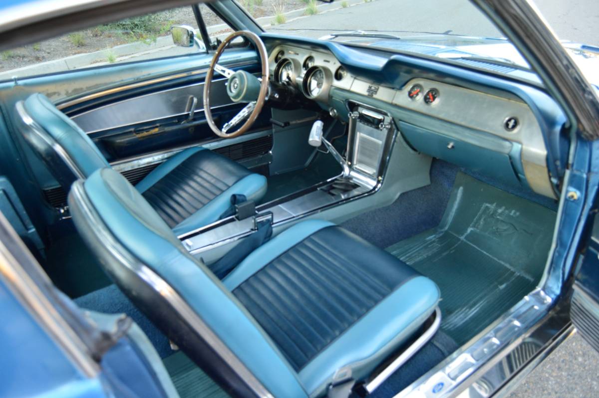 Ford-mustang-s-code-fastback-1967-16