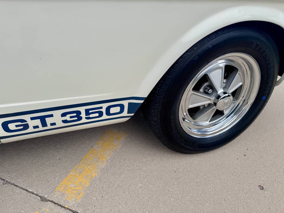 Ford-mustang-shelby-gt350-1966-white-72
