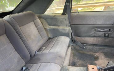 Ford-mustang-svo-1984-black-5