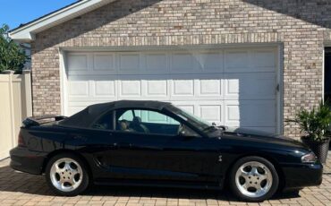 Ford-mustang-svt-cobra-1995-black
