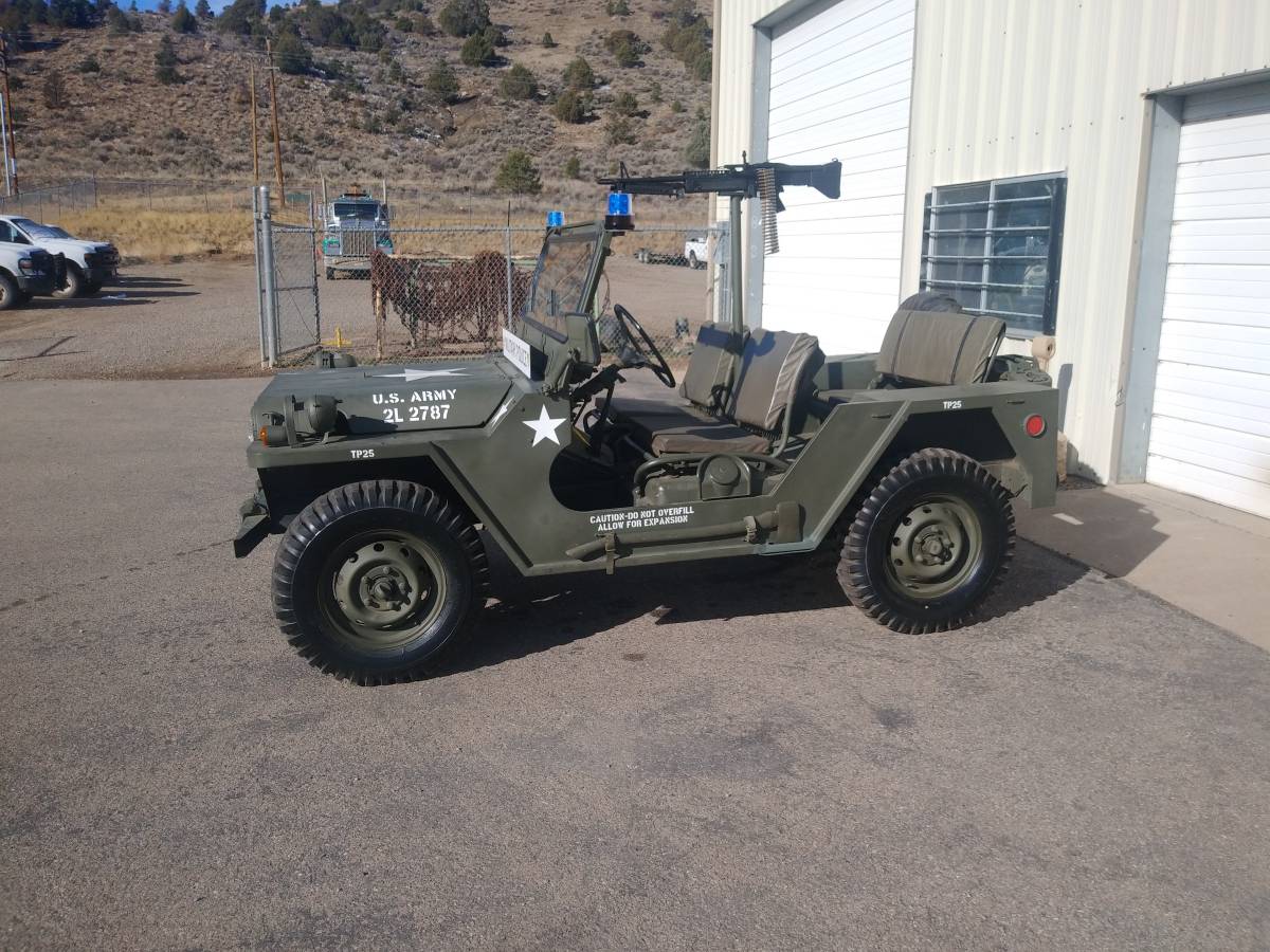 Ford-mutt-1983-green-3