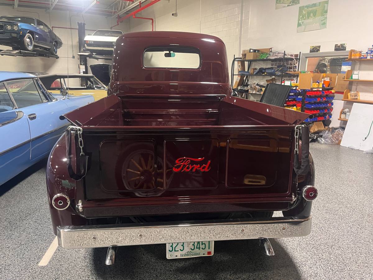 Ford-pickup-1950-red-10