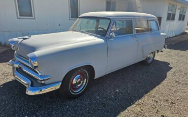 Ford-ranch-wagon-1953