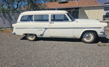 Ford-ranch-wagon-1953-7