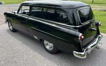 Ford-ranch-wagon-1953-black-13