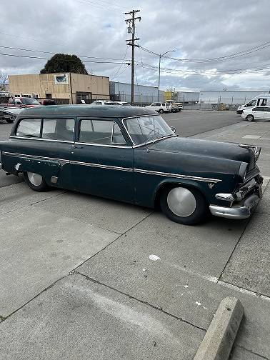 Ford-ranch-wagon-1954-green-1